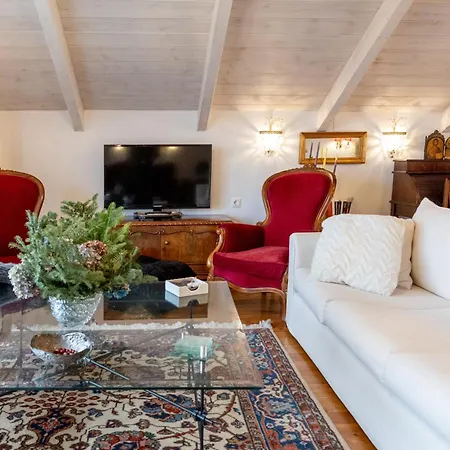 Penelope Holiday home